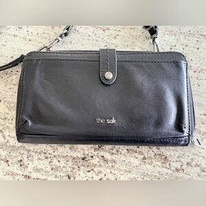 The Sak Black Leather Iris